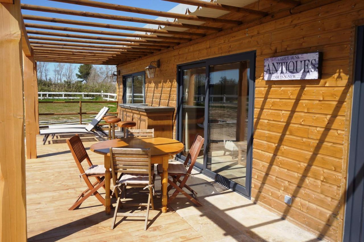 Gites Equestres Lou Caloun - Les Saintes Maries De La Mer Exterior foto