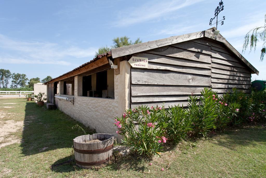 Gites Equestres Lou Caloun - Les Saintes Maries De La Mer Zimmer foto